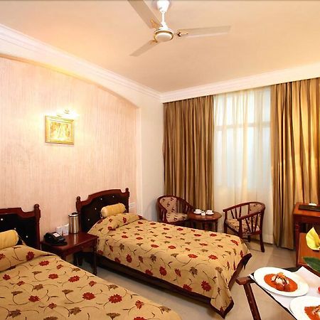 Grand President Otel Delhi  Dış mekan fotoğraf